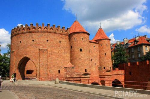 有亲属在波兰可以办理波兰旅游签证吗？